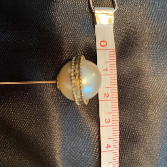 Vintage 80s Lapel Pin - Picture 5 of 6